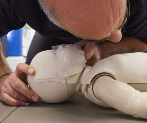 Performing first aid involves acquiring knowledge of the 7 essential steps of first aid - DRSABCD.
